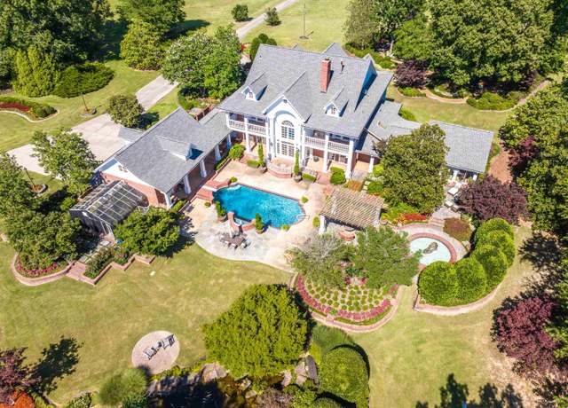 Property at 11007 Fourwinds Dr, Eads, TN 38028, 5 beds, 4.5 baths