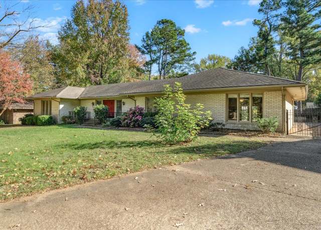 Property at 6771 Sunburst Cv, Memphis, TN 38119, 3 beds, 2.5 baths