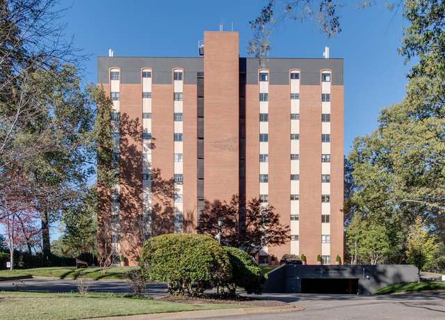 Property at 3170 Southern Ave Unit 1E, Memphis, TN 38111, 3 beds, 3 baths