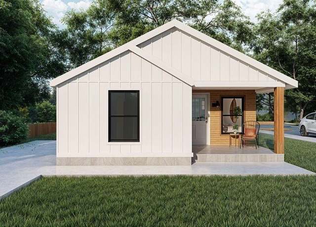 Property at 736 King Ave, Memphis, TN 38109, 3 beds, 2 baths