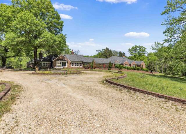 Property at 530 W Raines Rd, Memphis, TN 38109, 6 beds, 6.5 baths