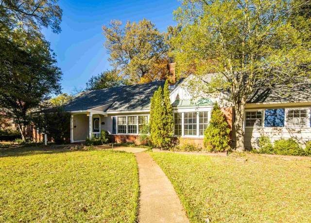 Property at 4772 Gwynne Rd, Memphis, TN 38117, 4 beds, 2.5 baths