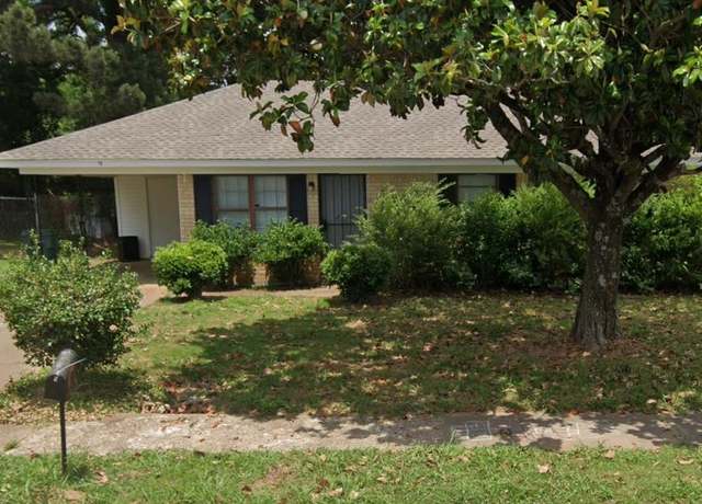 Property at 70 W Byfield Dr, Memphis, TN 38109, 3 beds, 1 bath
