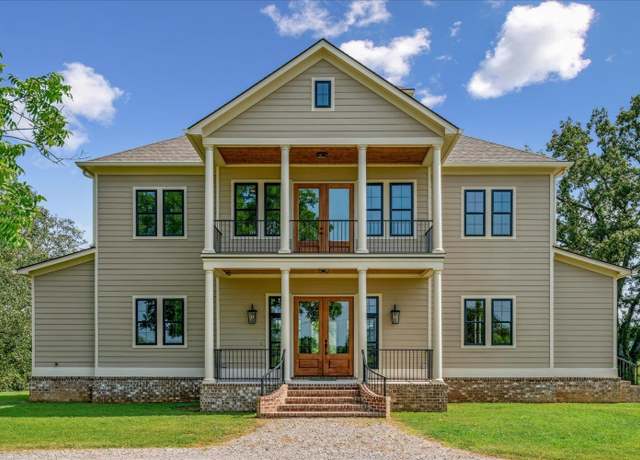 Property at 215 Springer Rd, Somerville, TN 38068, 3 beds, 2.5 baths