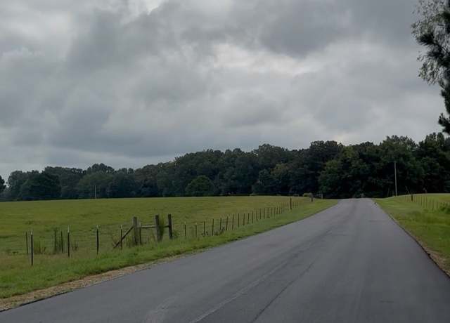 Property at 01 Moore Rd, Holly Springs, MS 38635
