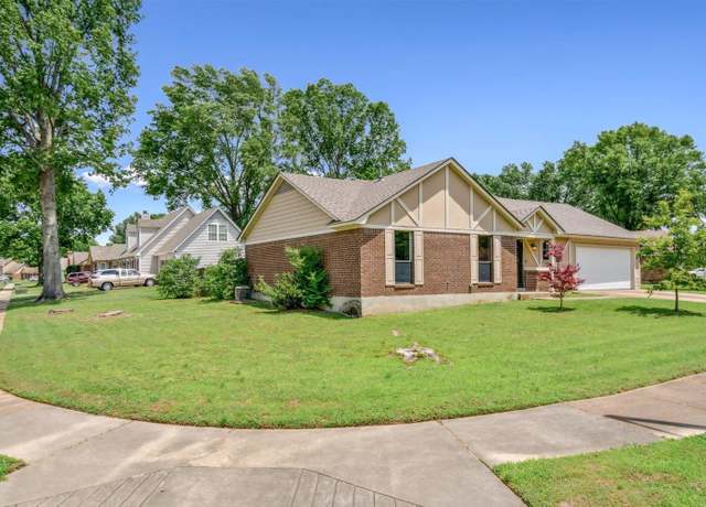 Property at 6262 Barwick Dr, Bartlett, TN 38134, 3 beds, 2 baths