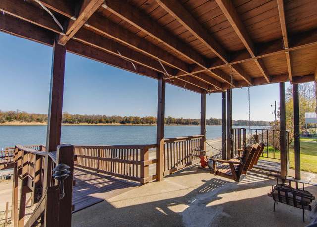 Property at 1111 Leaning Trees Ln, Adamsville, TN 38310, 3 beds, 2.5 baths