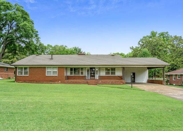Property at 1288 Mayhill Dr, Memphis, TN 38116, 5 beds, 3 baths