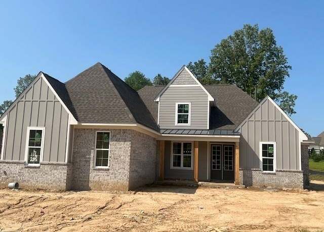 Property at 235 Drake Dr, Piperton, TN 38017, 4 beds, 3 baths