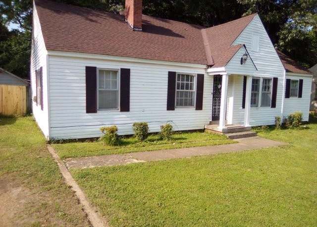 Property at 1069 Mosby Dr, Memphis, TN 38116, 3 beds, 2 baths
