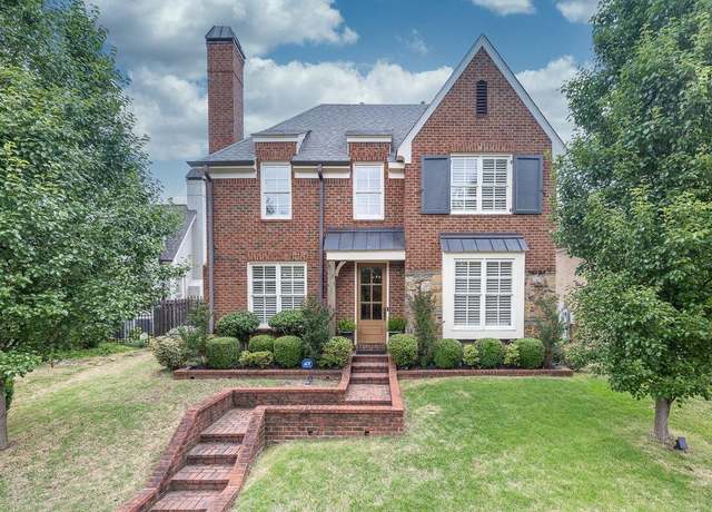 Property at 3011 Oakleigh Manor Ln, Germantown, TN 38138, 5 beds, 4 baths
