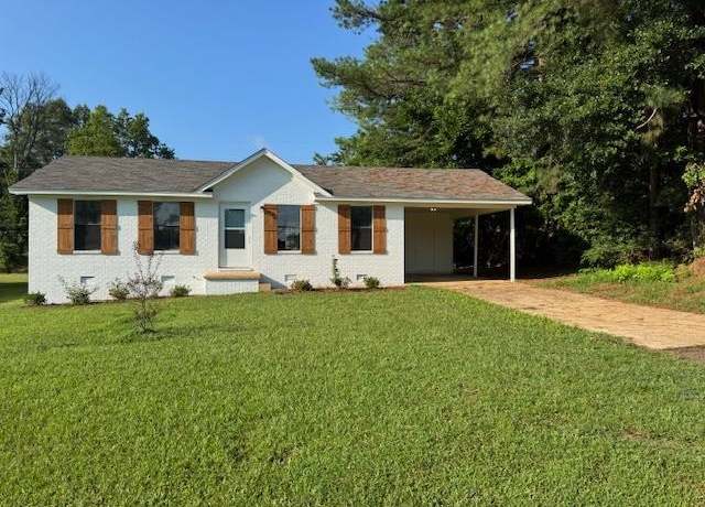 Property at 107 Baker Blvd, Bolivar, TN 38008, 2 beds, 1 bath