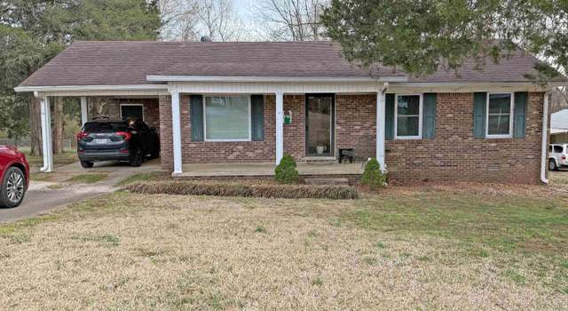 Photo of 415 Cedar Cove Ln, Savannah, TN 38372
