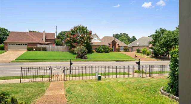 Photo of 9123 Chimney Rock Blvd, Cordova, TN 38016