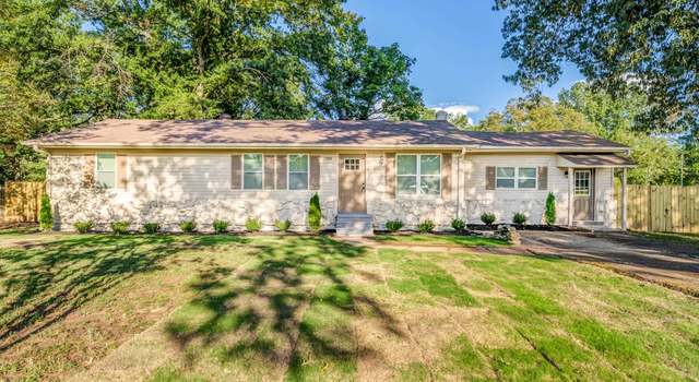 Photo of 3994 Oak Rd, Bartlett, TN 38135