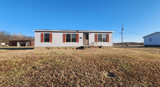 Photo of 80 Charlestown Rd, Henning, TN 38041