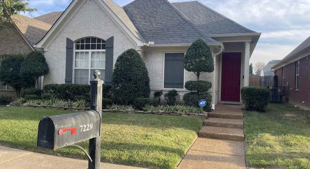 Photo of 7229 Grapetree Trail Rd, Cordova, TN 38018-7946