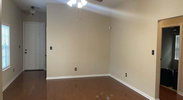 Photo of 7229 Grapetree Trail Rd, Cordova, TN 38018-7946