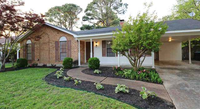 Photo of 6816 Sycamore Hill Dr, Bartlett, TN 38135