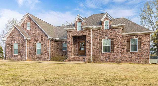 Photo of 135 Gravel Hill Loop, Selmer, TN 38375