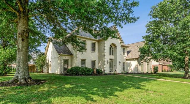 Photo of 899 Newington St, Collierville, TN 38017