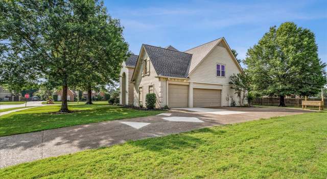 Photo of 899 Newington St, Collierville, TN 38017