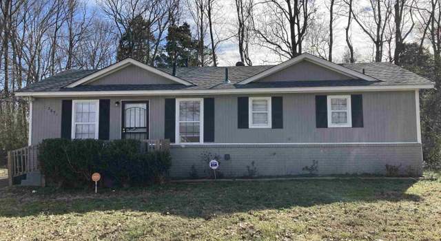 Photo of 2871 Lake Park Rd, Memphis, TN 38127