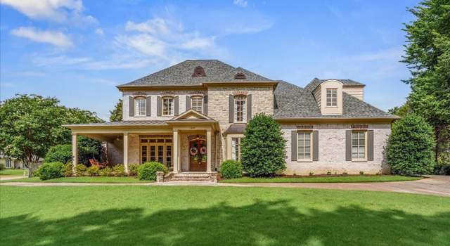 Photo of 1499 Lancaster Dr, Memphis, TN 38120