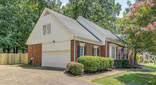 Photo of 364 Locust Grove Dr, Cordova, TN 38018