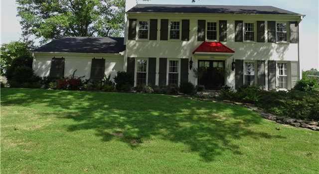 Photo of 7088 Woodridge Lane Ln, Germantown, TN 38138