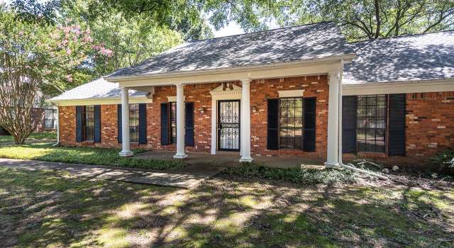 Photo of 3014 Cane Creek Dr, Germantown, TN 38138