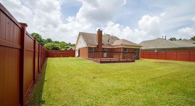 Photo of 2314 Valley Edge Cv, Memphis, TN 38016