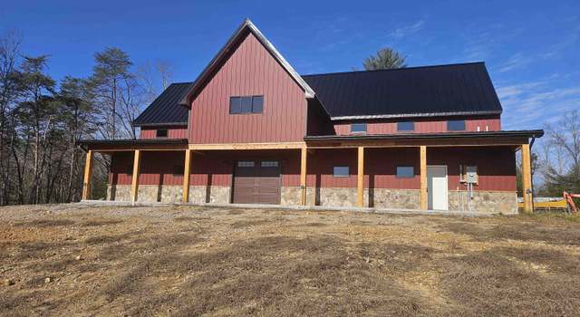 Photo of 3173 Highland Ln, Crossville, TN 38555