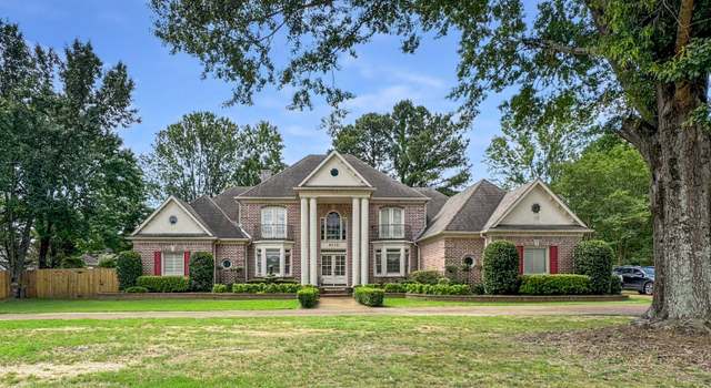 Photo of 9573 Wolf River Blvd, Germantown, TN 38139