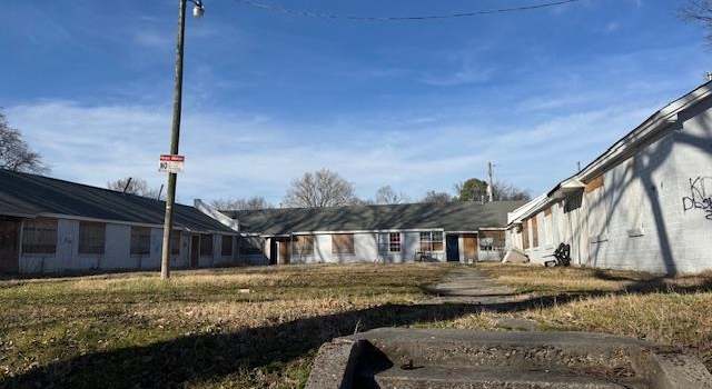 Photo of 340 S Parkway Blvd, Memphis, TN 38106