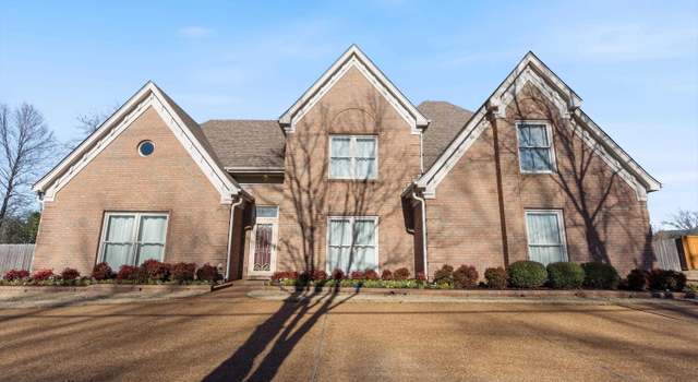 Photo of 8756 Poplar Pike, Germantown, TN 38138