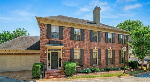 Photo of 5239 Hedgewyck Ct, Memphis, TN 38117