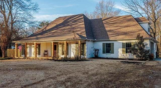 Photo of 9574 W Commerce St, Hernando, MS 38632-7841