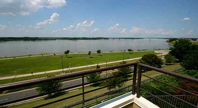 Photo of 383 Chickasaw Bluff Street St #2, Memphis, TN 38103