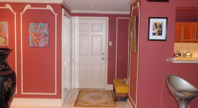 Photo of 475 N Highland St Unit 11HJ, Memphis, TN 38122