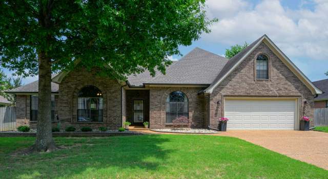 Photo of 1312 Grey Wolf Dr, Collierville, TN 38017