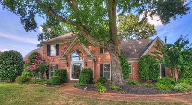 Photo of 10454 Shea Woods Dr, Collierville, TN 38017