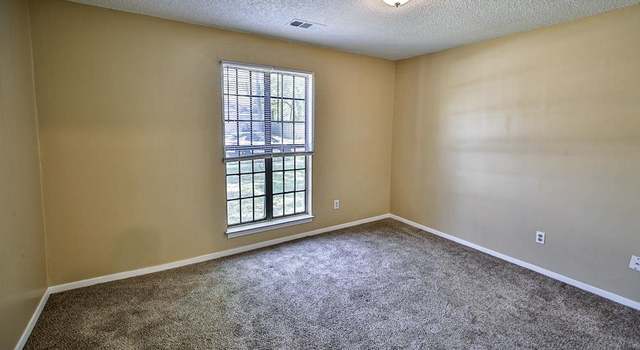 Photo of 4463 Sandy Park Dr, Memphis, TN 38141