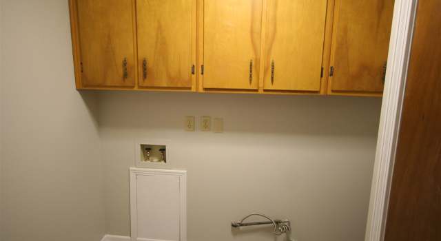 Photo of 1015 W Janice Cir, Memphis, TN 38122