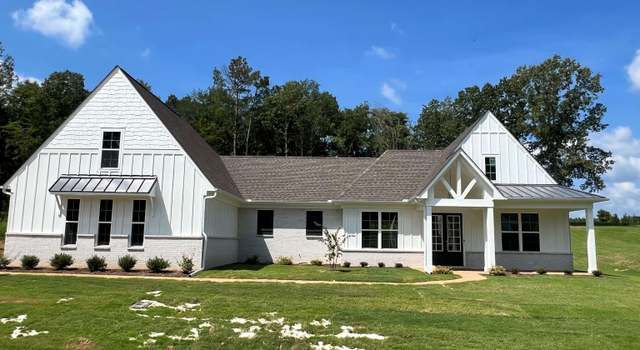 Photo of 215 Drake Dr, Piperton, TN 38017
