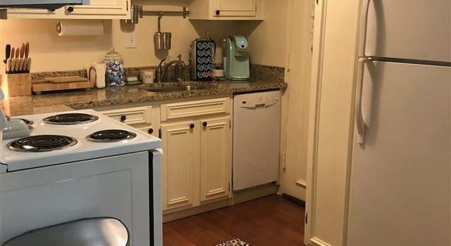 Photo of 232 S Highland Ave #807, Memphis, TN 38111