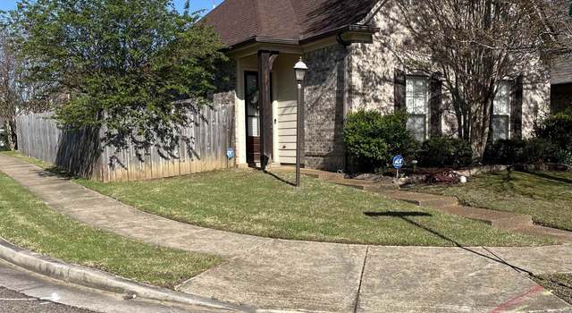 Photo of 967 Crayton Ridge Dr, Cordova, TN 38018