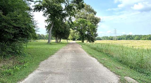 Photo of Old Cuba-benjestown Rd, Unincorporated, TN 38127