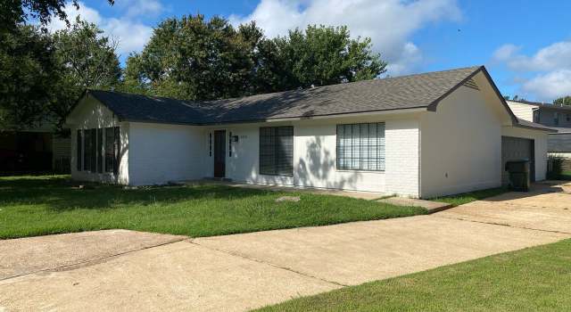 Photo of 3975 N Heatherhill Dr, Bartlett, TN 38135