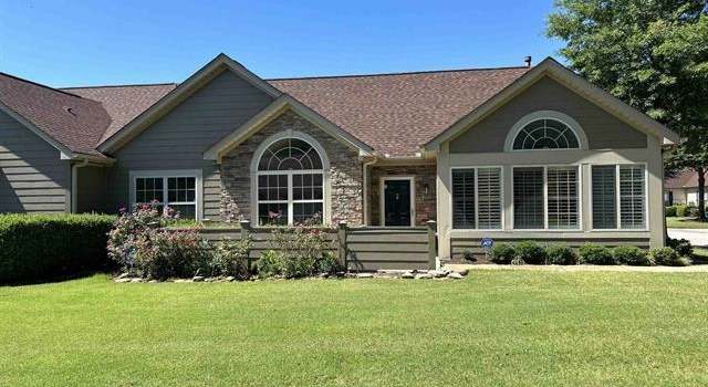 Photo of 1696 W Southfield Cir W, Memphis, TN 38016